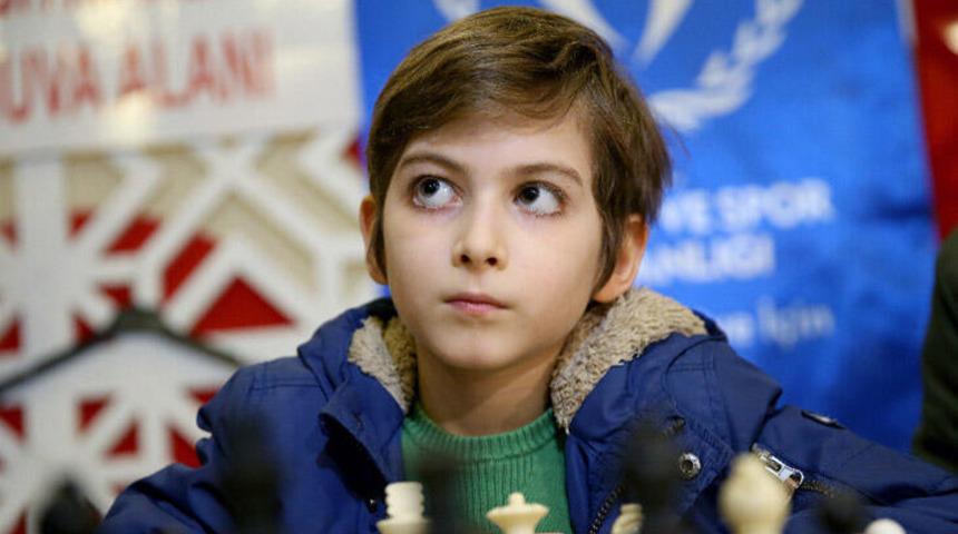 Atakan Kayalar hakkında skandal paylaşımlar yapmıştı! Tepki &ccedil;ekecek karar