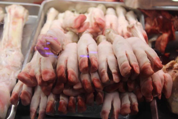 Canan Karatay gündeme taşıdı, vatandaş sakatatçılara akın etti G5