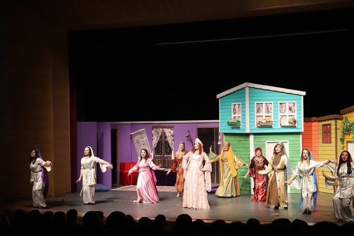 Düzce TSO tiyatro oyununda bir araya geldi G5