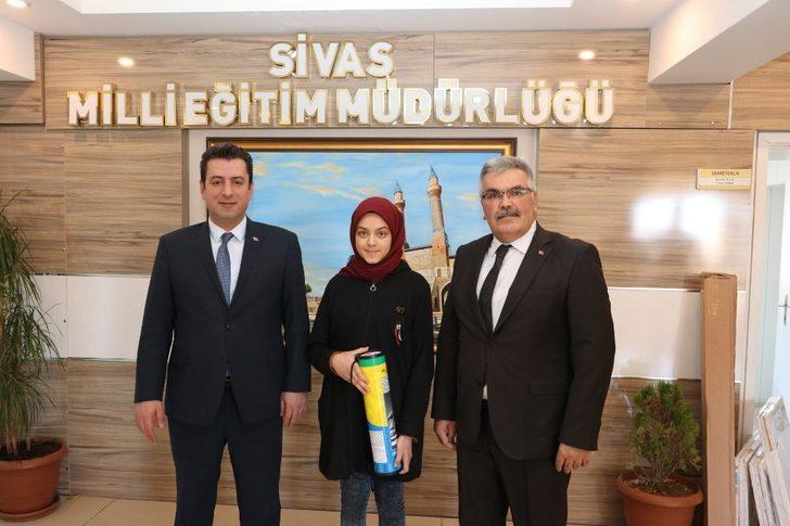 Dereceye giren öğrenciler ödüllendirildi G3