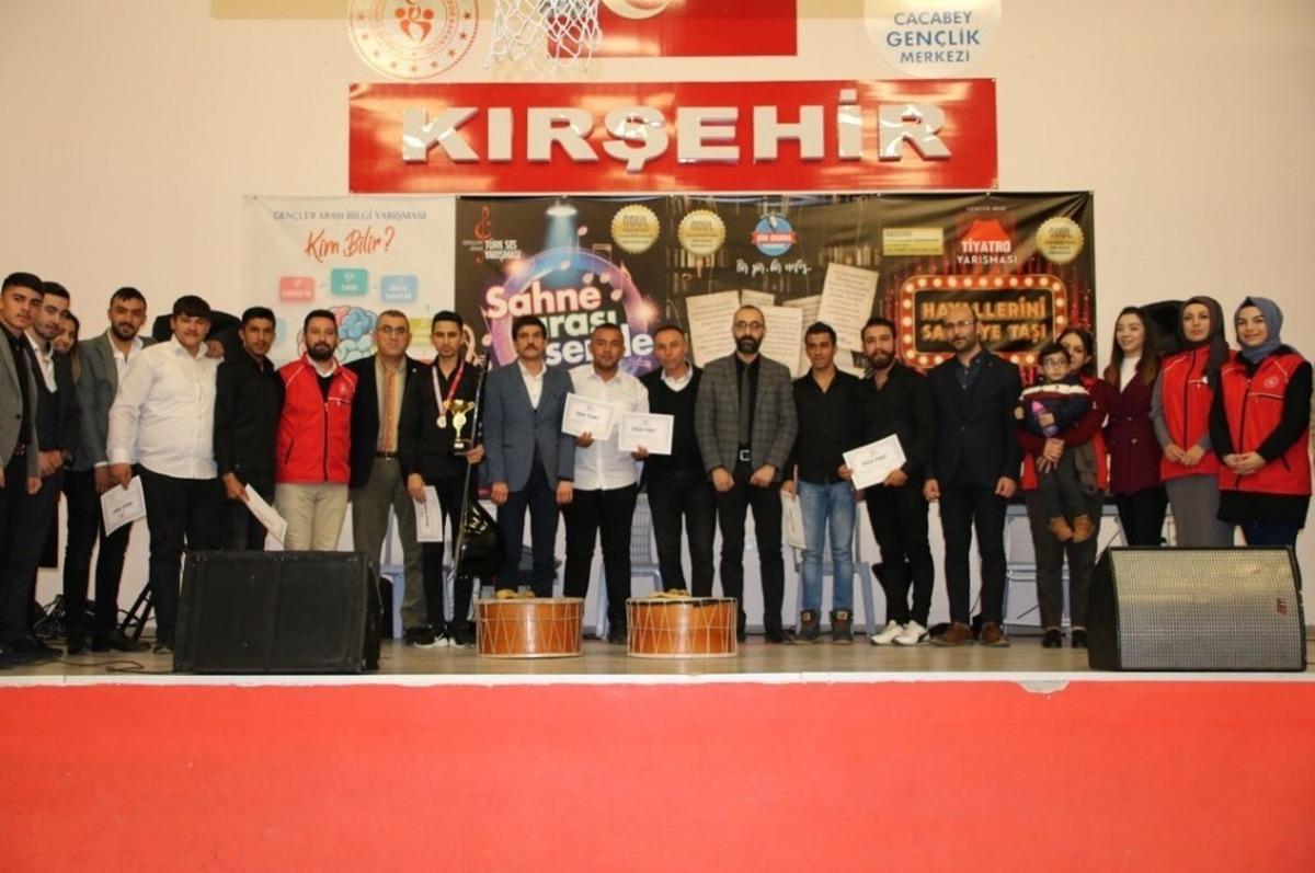 Gen&ccedil;lik merkezinde, k&uuml;lt&uuml;r ve sanat yarışmaları d&uuml;zenlendi