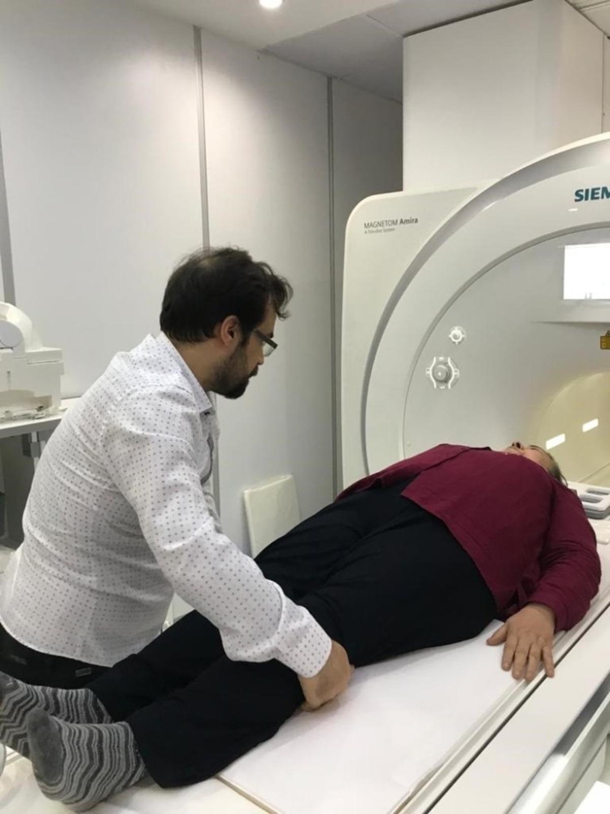 Kuşadası Devlet Hastanesi&rsquo;nde MR cihazı hizmet vermeye başladı