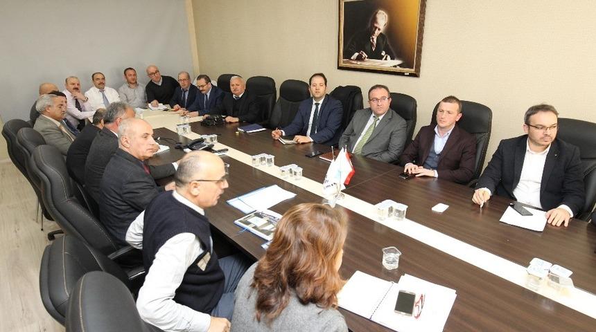 Başkan Büyükgöz müdürlerini topladı