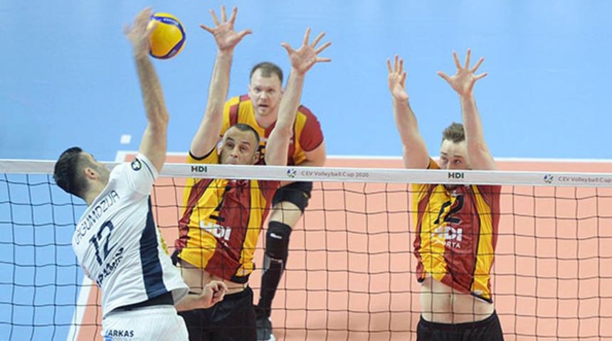 Arkasspor tur şansını zora soktu