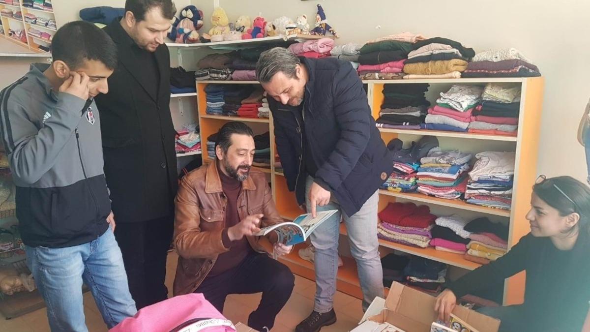 Beşiktaş taraftarlarından &ouml;ğrencilere kitap bağışı