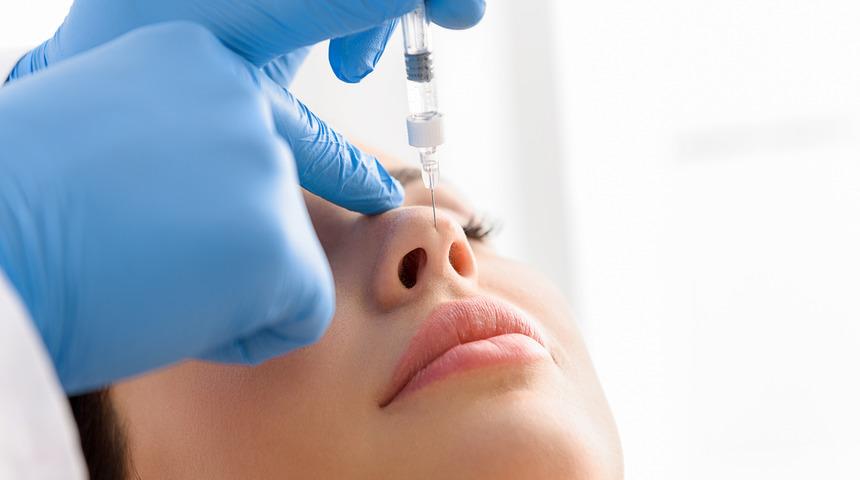 Ameliyatsız burun estetiğinde ağrı hissedilir mi? Burun dolgusunun bilinmeyenleri