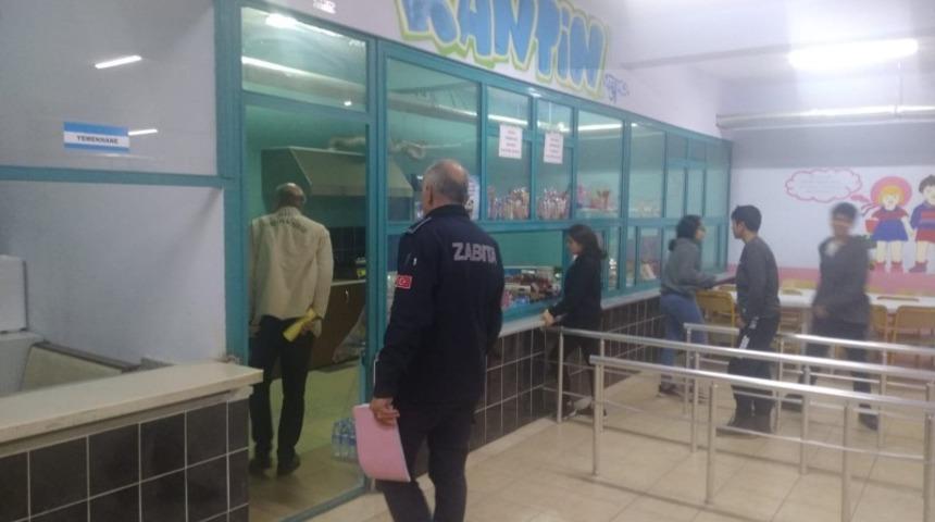 Düzce Belediyesi okul kantinlerini tek tek denetliyor