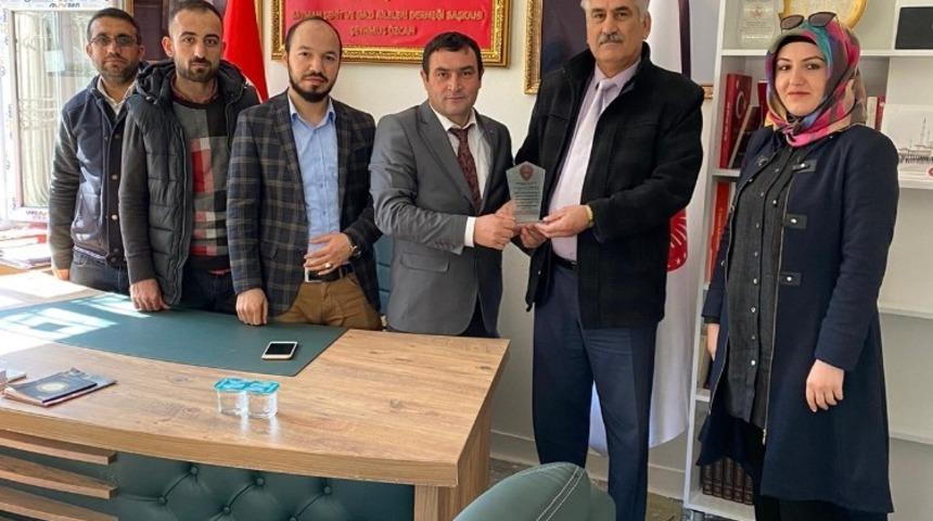 Şirinoğlu&rsquo;ndan Batman Şehit ve Gazi Aileleri Derneği&rsquo;ne ziyaret