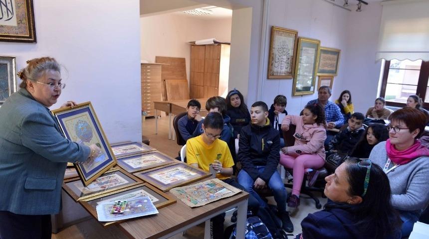 Avrupalı gen&ccedil;ler, T&uuml;rk tarihine hayran kaldı