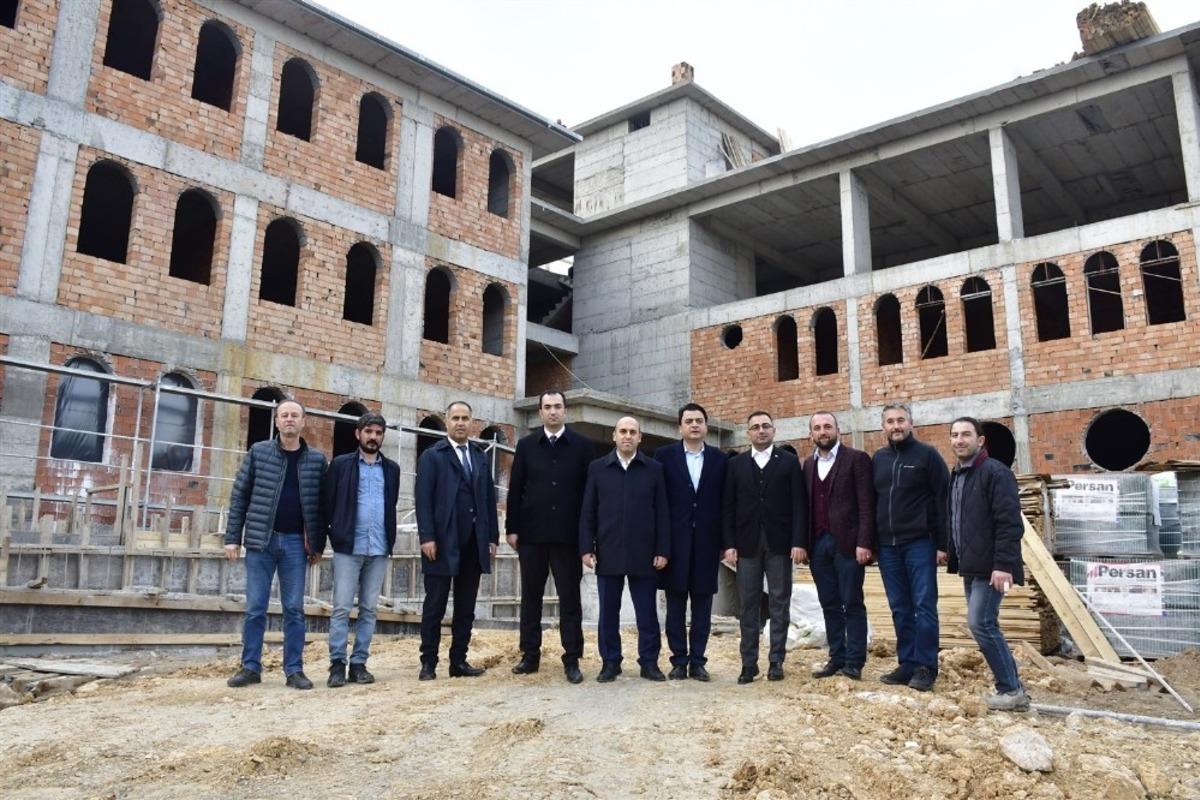 Fatih İlkokulu yeni eğitim-&ouml;ğretim yılına hazır