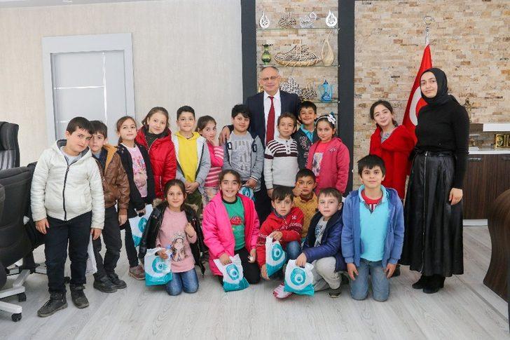 Başkan Öztürk çocuklara belediyeciliği anlattı G1