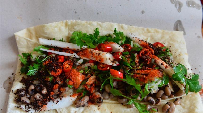 Kebap diyarından m&uuml;tevazi bir lezzet: Lolaz d&uuml;r&uuml;m&uuml;