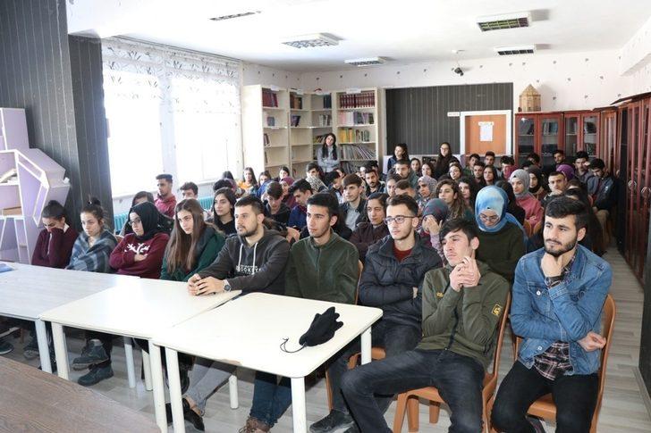 Edremit’teki okullarda ‘Kariyer Günleri’ start aldı G5