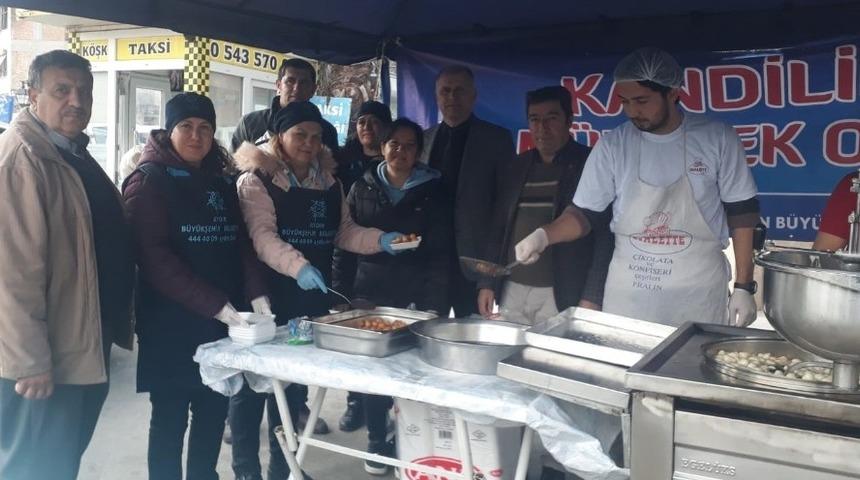 Büyükşehirden yüzbinlerce Aydınlıya kandil lokması