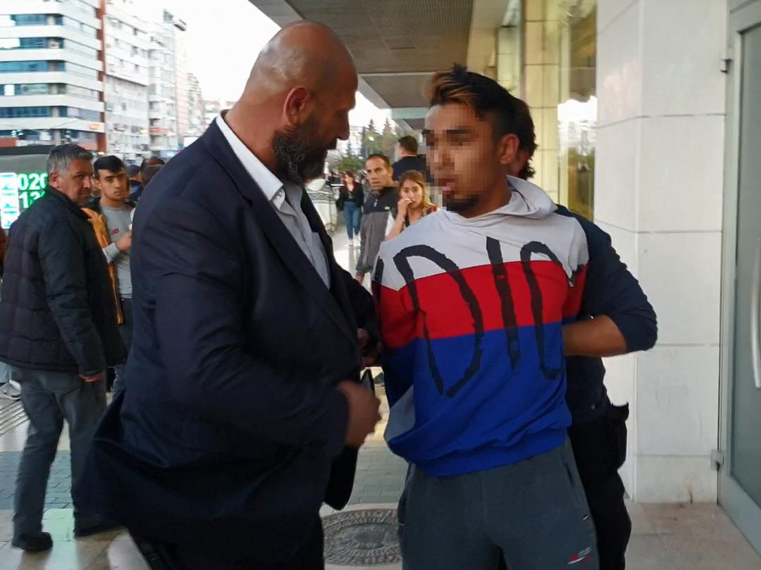 İnternetten tanıştı, dehşeti yaşadı! '&Ccedil;ıplak fotoğraf' şantajı b&ouml;yle ortaya &ccedil;ıktı