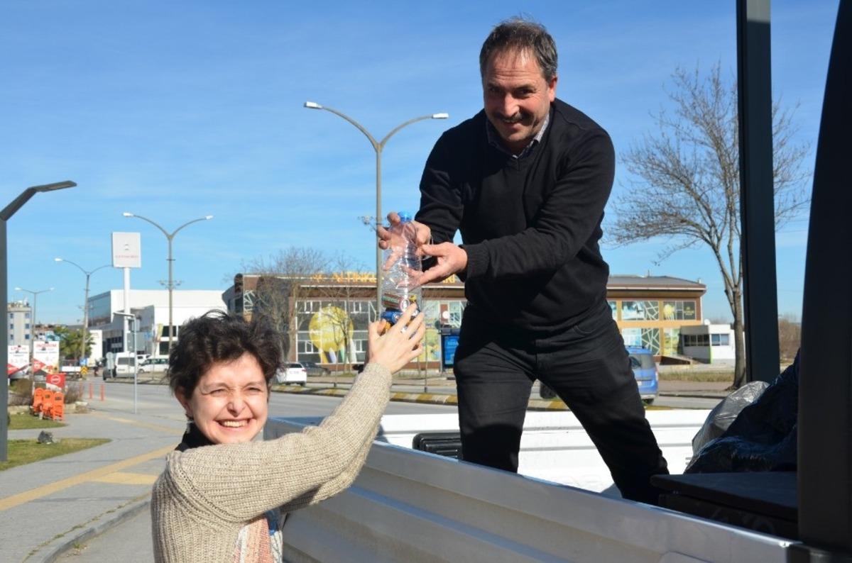 Engelsiz y&uuml;reklerden &lsquo;Sıfır Atık&rsquo; projesine anlamlı destek