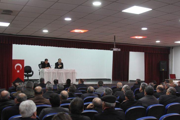 Özalp’ta muhtarlar toplantısı yapıldı G2