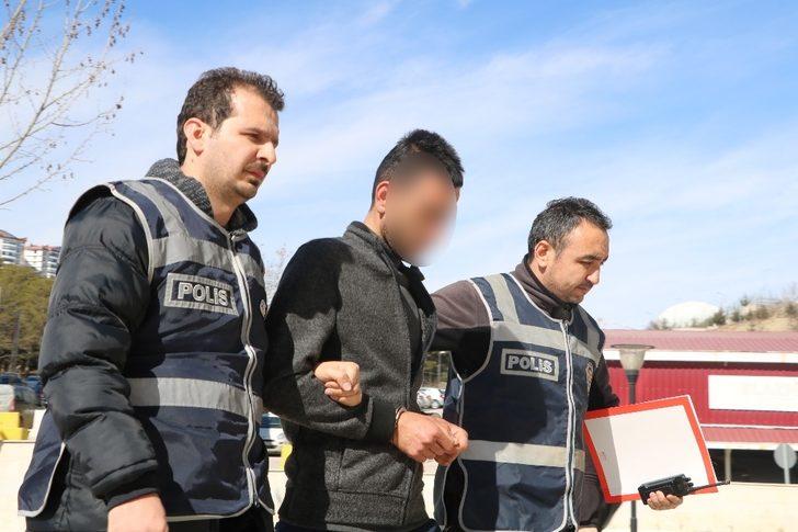 Abdest alan şahsın 4 bin 400 TL’sini çalan şüpheli yakalandı G3