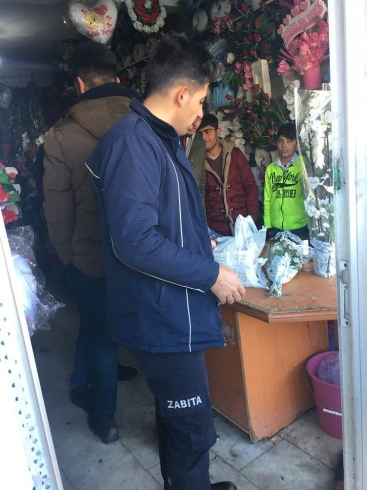 Özalp belediyesi kandil simidi ikram etti G3