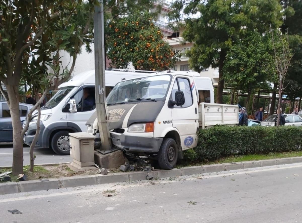 Aydın&rsquo;da trafik kazası;1 yaralı