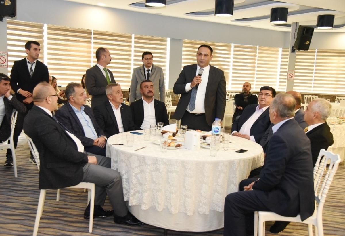 Başkan Yılmaz: "Amacımız, il&ccedil;emizin planlı b&uuml;y&uuml;mesi"