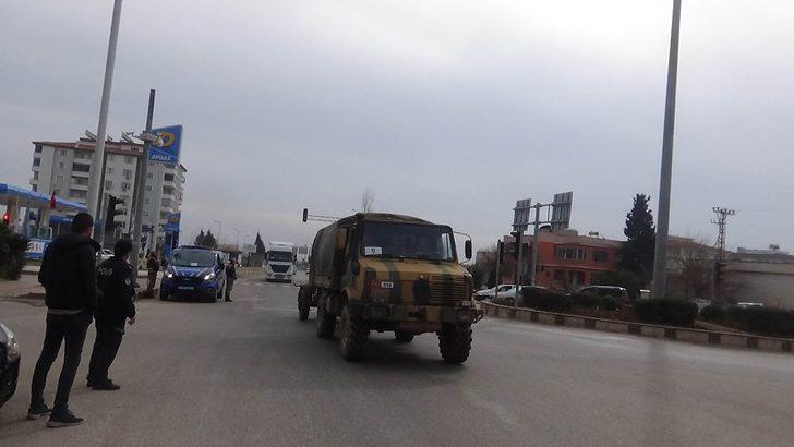 Kilis’ten İdlib’e askeri sevkiyat G3