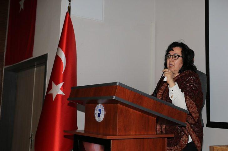 ’Mehmet Akif Ersoy’un Fikir Dünyası’ G3