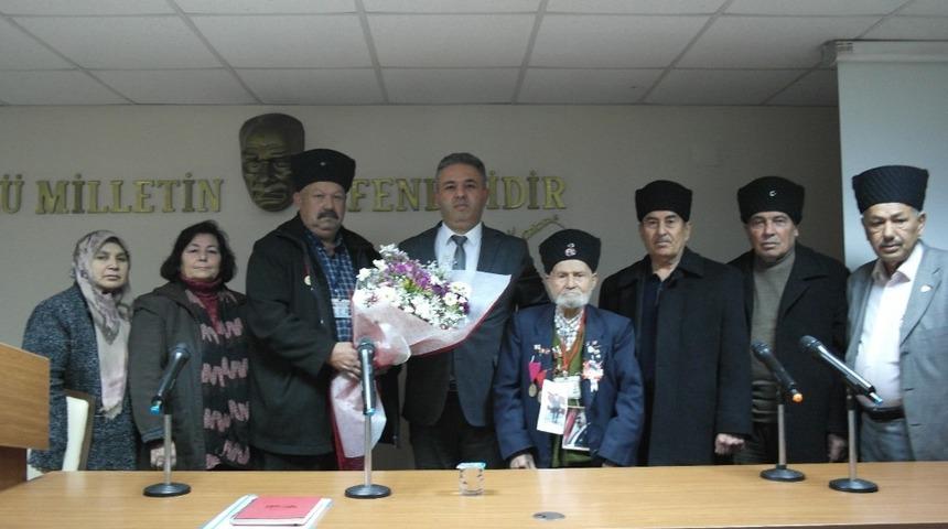 Kuvayi Milliye M&uuml;cahitler Derneği &uuml;yelerine afet konferansı