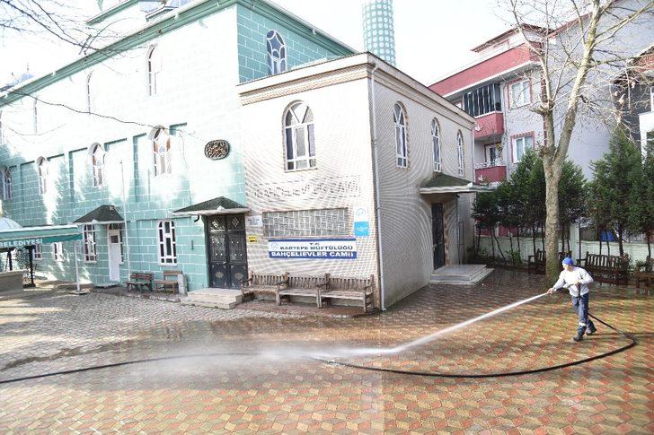 Kartepe’de ibadethaneler temizleniyor G2