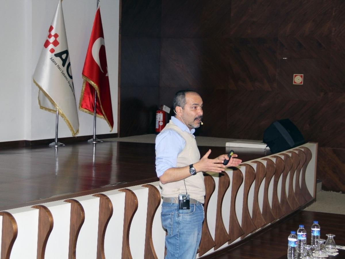 Yazar İzg&ouml;ren: "İnsanlar &ouml;ğrenmeyi bıraktığı g&uuml;n yaşlanır"