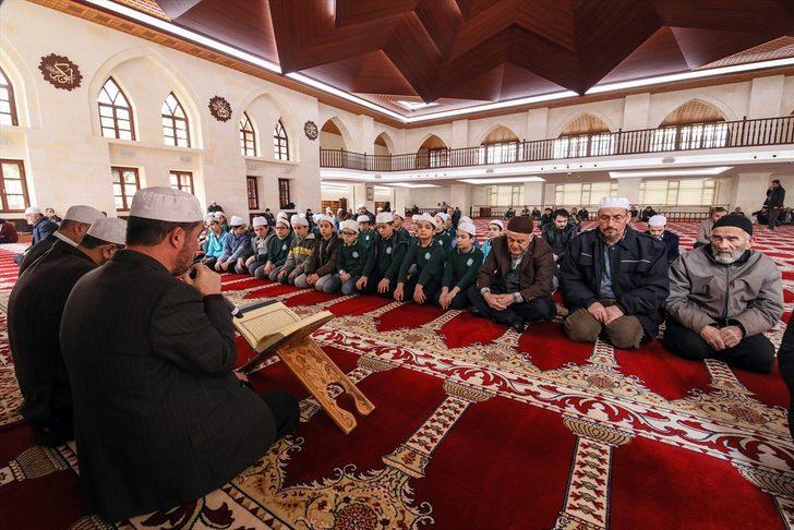 Türkiye Mehmetçik için tek yürek oldu G2