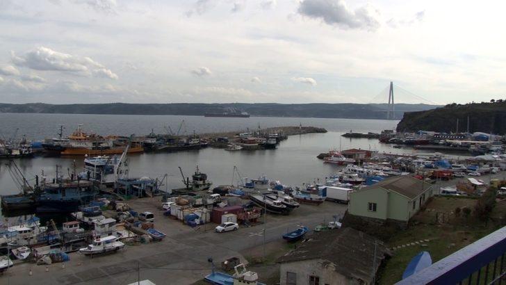 İstanbul'da gönüllü balıkçılar mültecileri taşımaya hazır G1