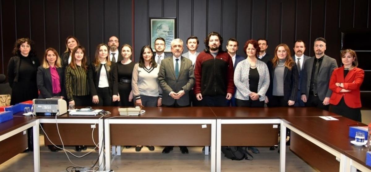 Rekt&ouml;r Bilgi&ccedil;&rsquo;ten yeni atanan akademisyenlere: &ldquo;T&uuml;m değerlendirmelerinizde adil ve d&uuml;r&uuml;st olun&rdquo;