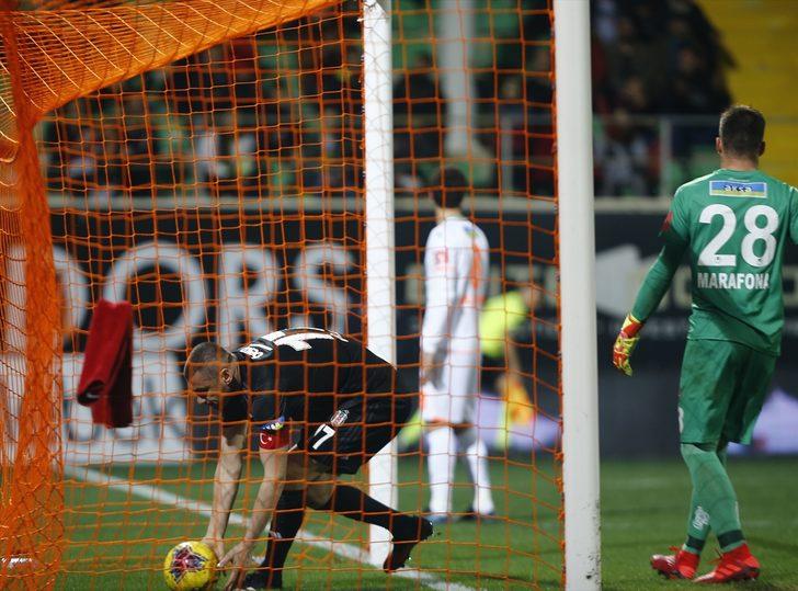 Burak Yılmaz: Bir ölür, bin diriliriz! G5