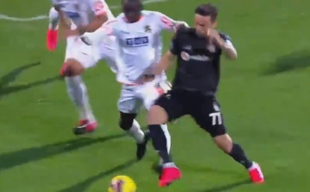 Alanyaspor Beşiktaş ma&ccedil;ında penaltı tartışması