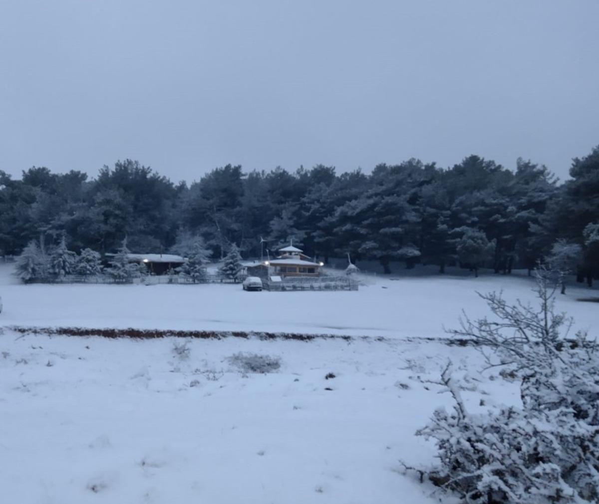 İzmir&rsquo;de kar yağışı