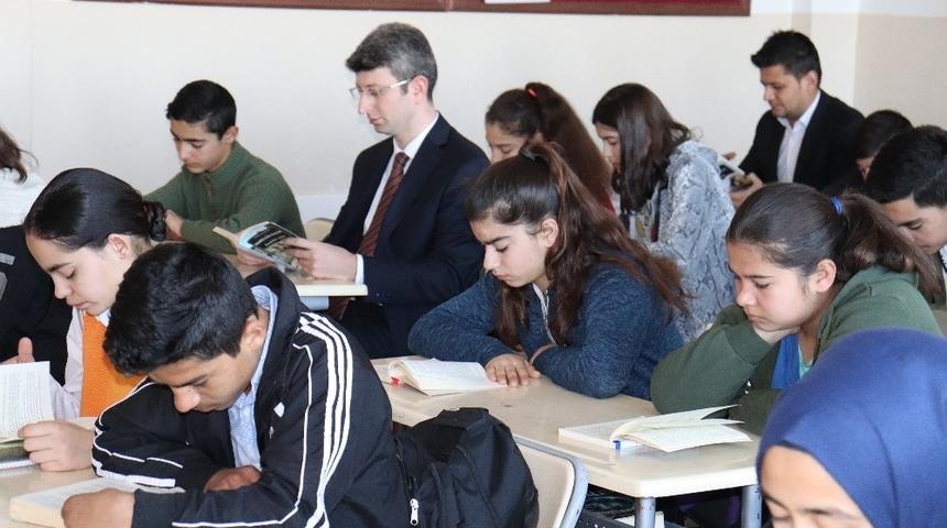 &ldquo;Okumak Yaşamaktır&rdquo; projesi