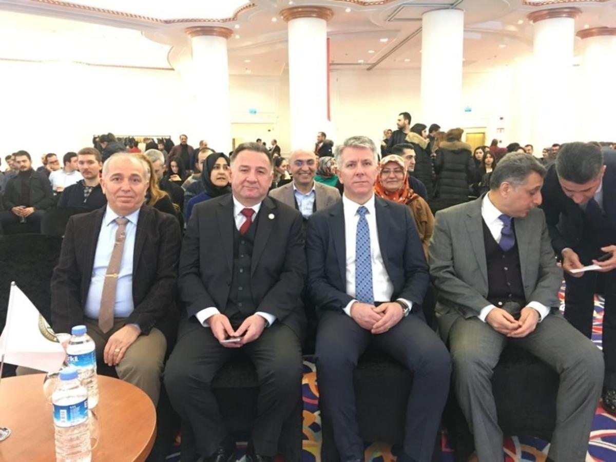 Baro Başkanı Cavit Dursun: &ldquo;Aklın ve bilimin olmadığı coğrafyalar kana bulanıyor&rdquo;