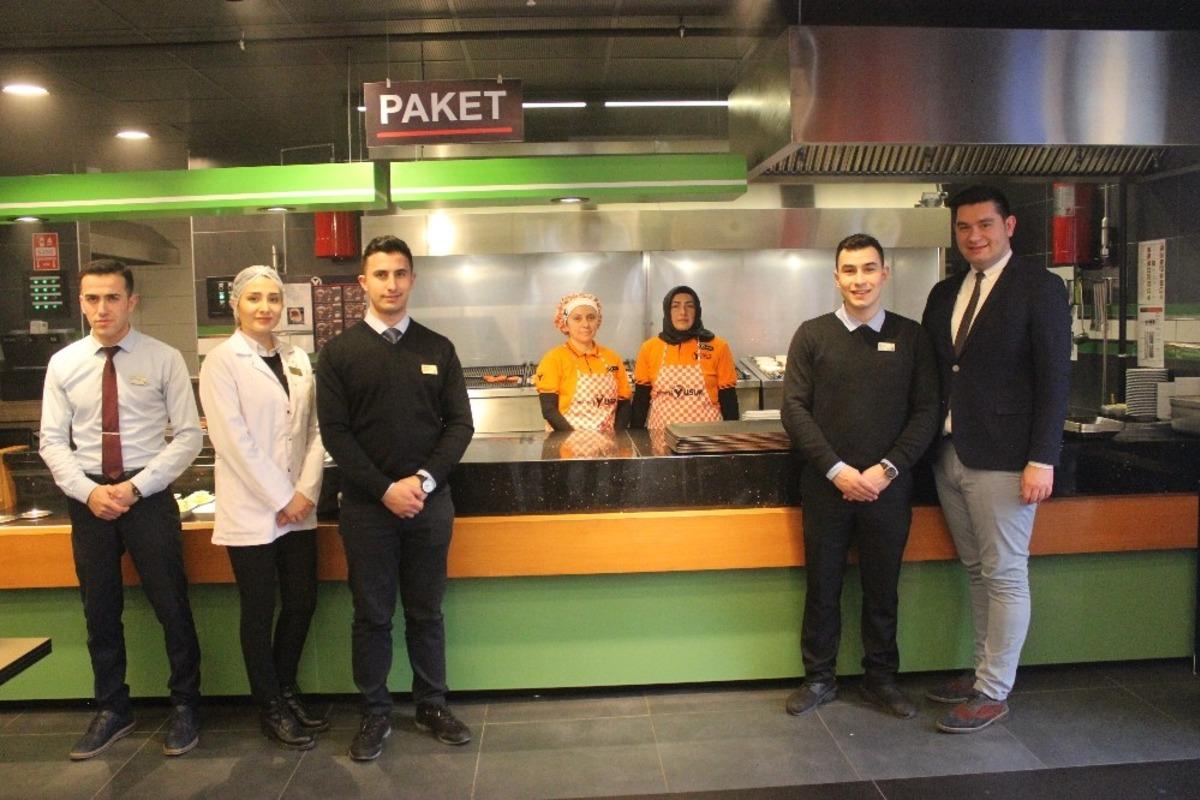 M&uuml;şterilerine eşsiz hizmet sunuyor