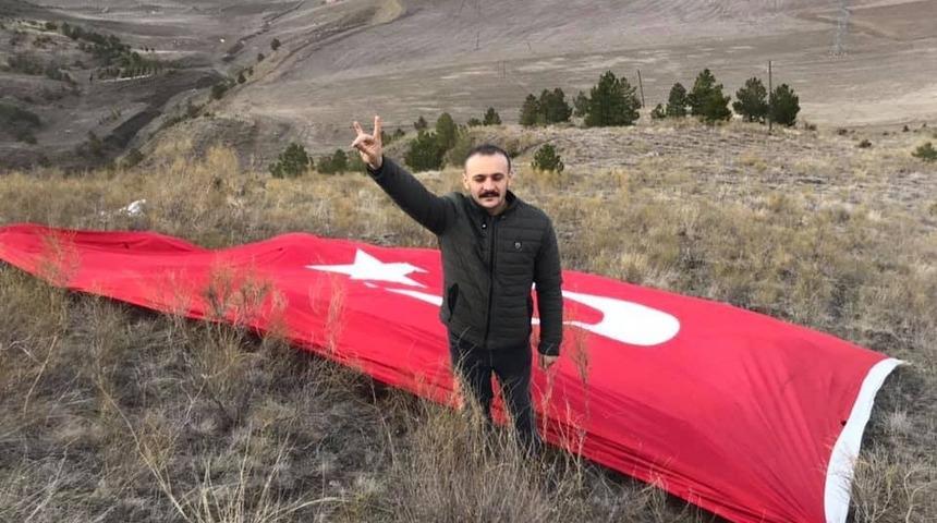 Sungurlu&rsquo;da manastır tepesine T&uuml;rk bayrağı