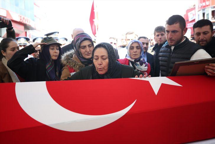 İdlib şehidi Piyade Uzman Onbaşı Ali Taşöz Kayseri'de son yolculuğuna uğurlandı G3