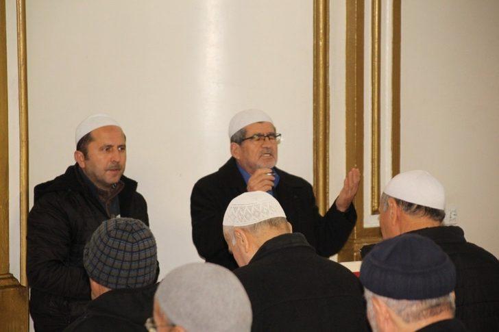 Sındırgı’da İdlib şehitleri için gıyabi cenaze namazı kılındı G5