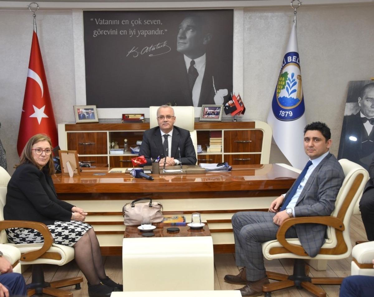 Başkan Kayda:&ldquo;Salihli&rsquo;ye b&uuml;y&uuml;k projeler kazandırıldı&rdquo;