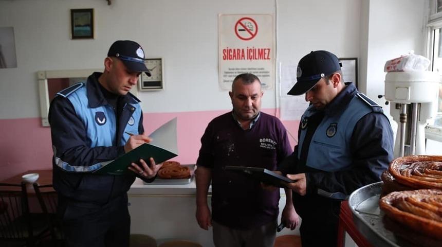 Niğde&rsquo;de Zabıtadan İşyerlerine Ruhsat Denetimi