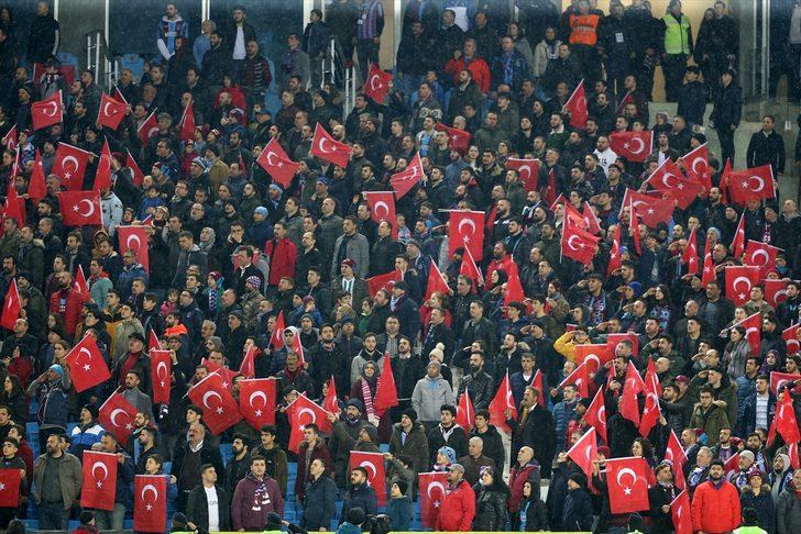 Trabzonspor - Ç.Rizespor maçında penaltı tartışması G3