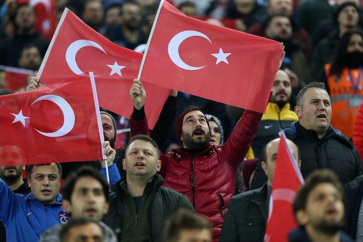 Trabzonspor - Ç.Rizespor maçında penaltı tartışması G4