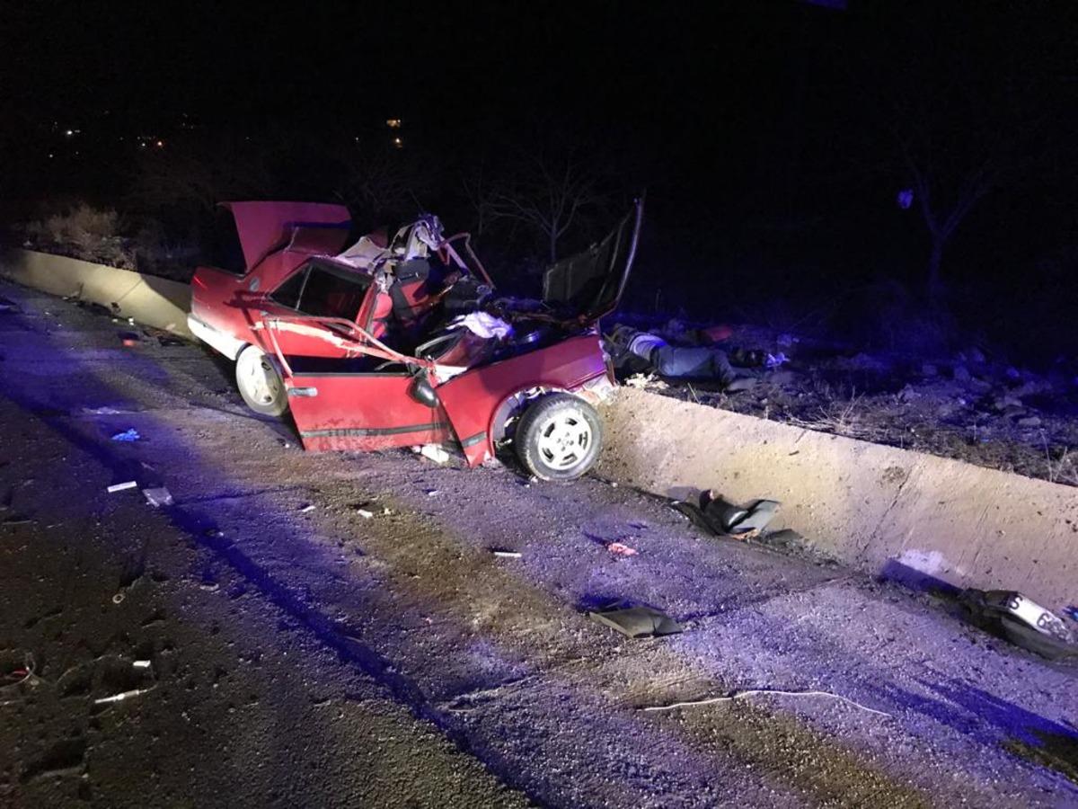 Malatya'da korkun&ccedil; kaza! Otomobil hurdaya d&ouml;nd&uuml;