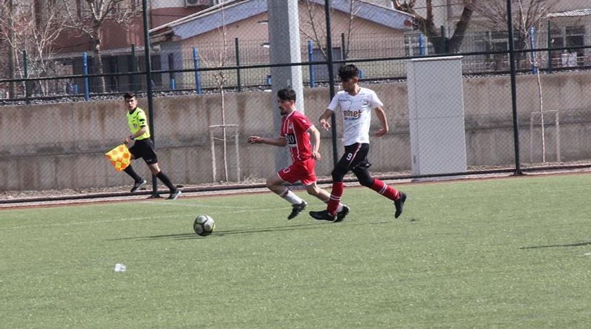 Argıncık Esnafspor: 1 - Palasspor: 2