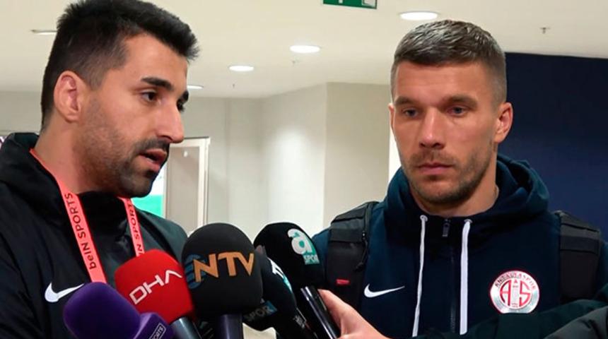 Podolski: Galatasaray şampiyon olsun isterim