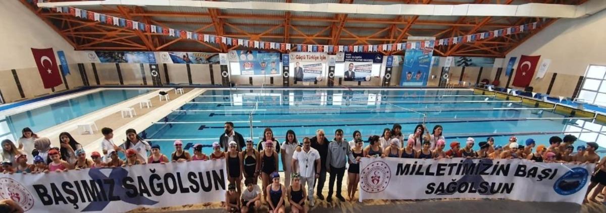 Karslı y&uuml;z&uuml;c&uuml;lerde Analig heycanı